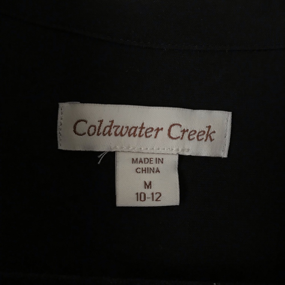 Black button down blouse with collar - Picture 3 of 6